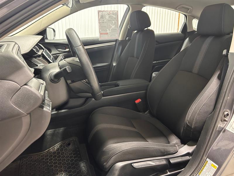 honda Civic Sedan 2019 - 10