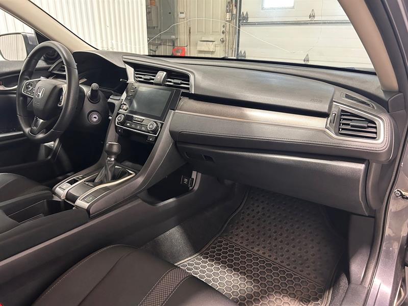 honda Civic Sedan 2019 - 19
