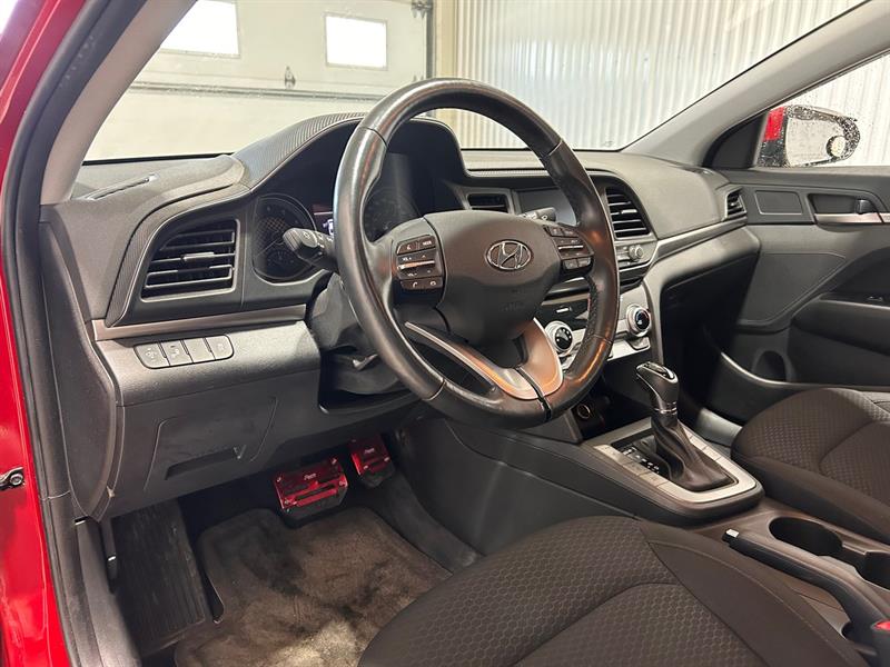 hyundai Elantra 2020 - 13