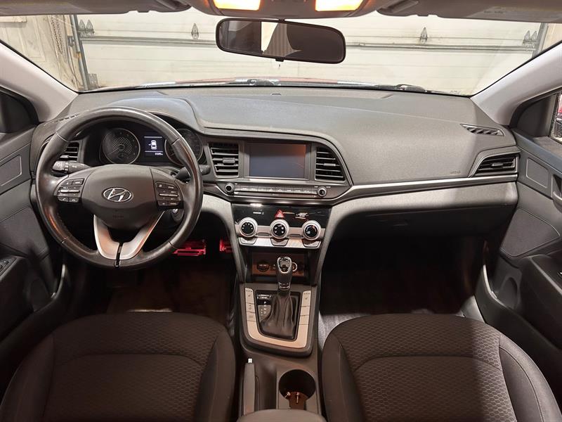 hyundai Elantra 2020 - 15