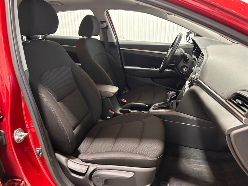 hyundai Elantra 2020 - 19