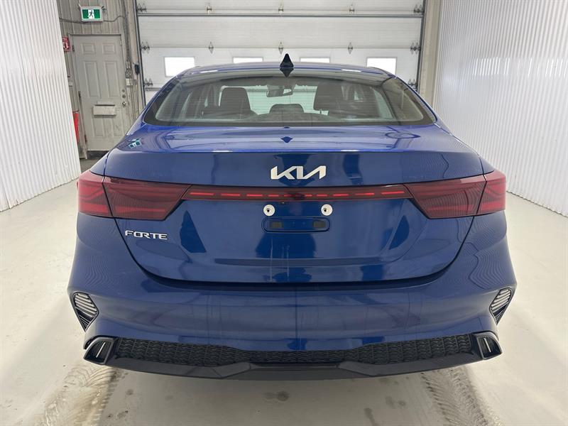 kia Forte 2023 - 7