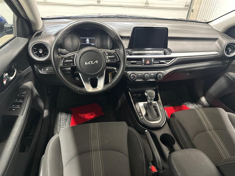 kia Forte 2023 - 13