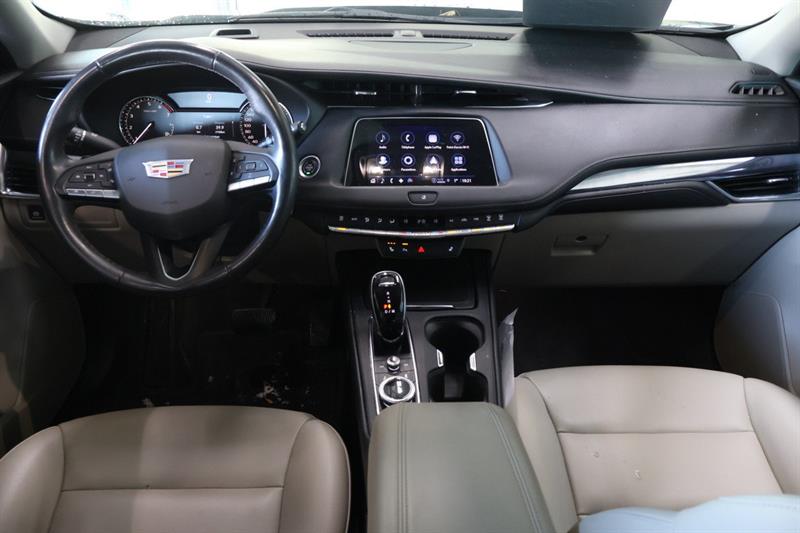cadillac XT4 2022 - 3