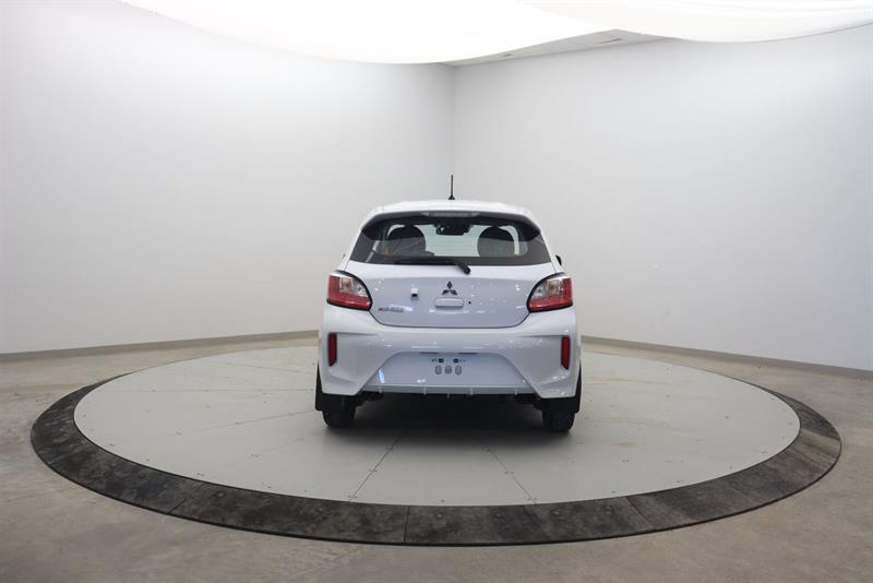 mitsubishi Mirage 2024 - 5