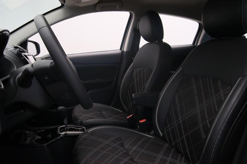 mitsubishi Mirage 2024 - 6