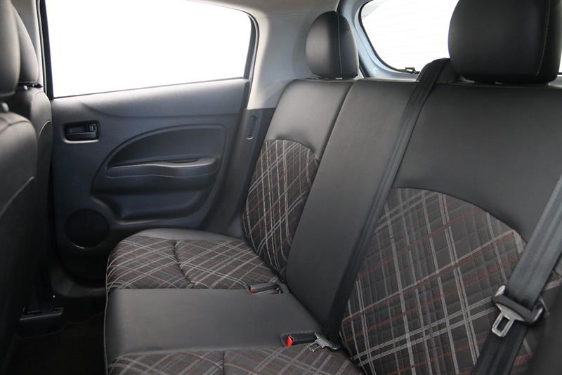 mitsubishi Mirage 2024 - 8