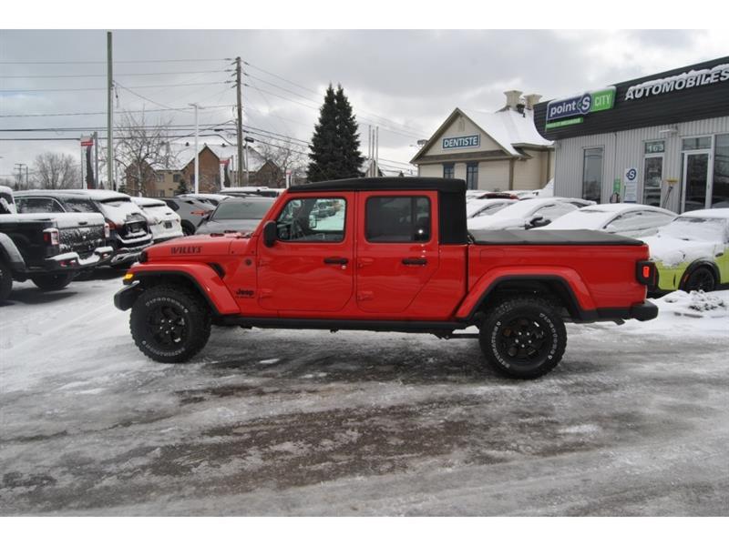 2022 Jeep Gladiator - Image 2