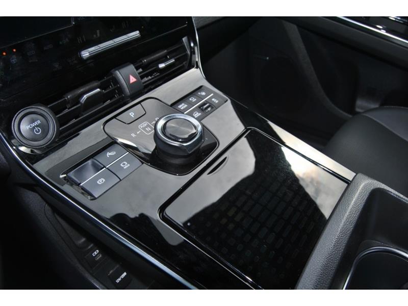 2023 Subaru Solterra - Image 21