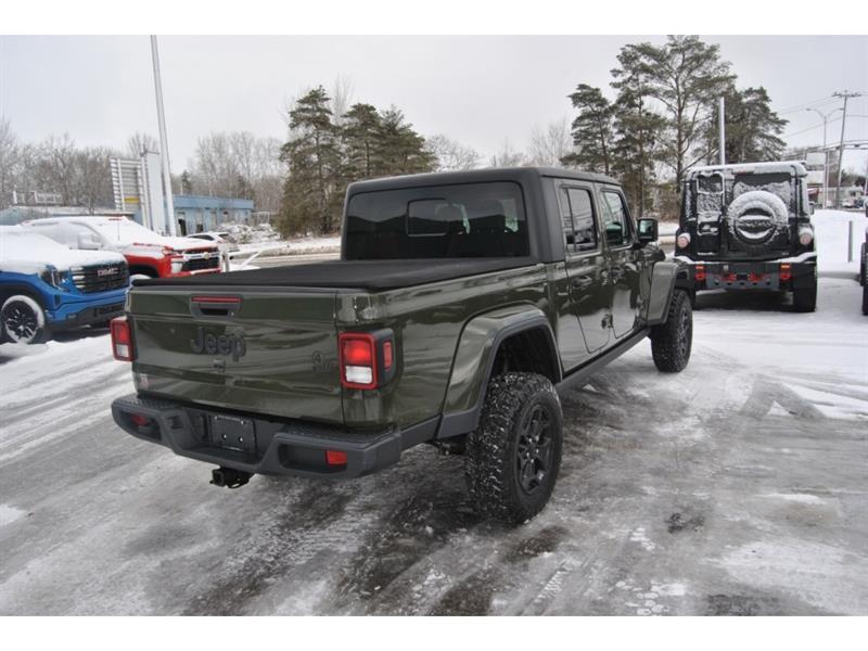 2021 Jeep Gladiator - Image 5