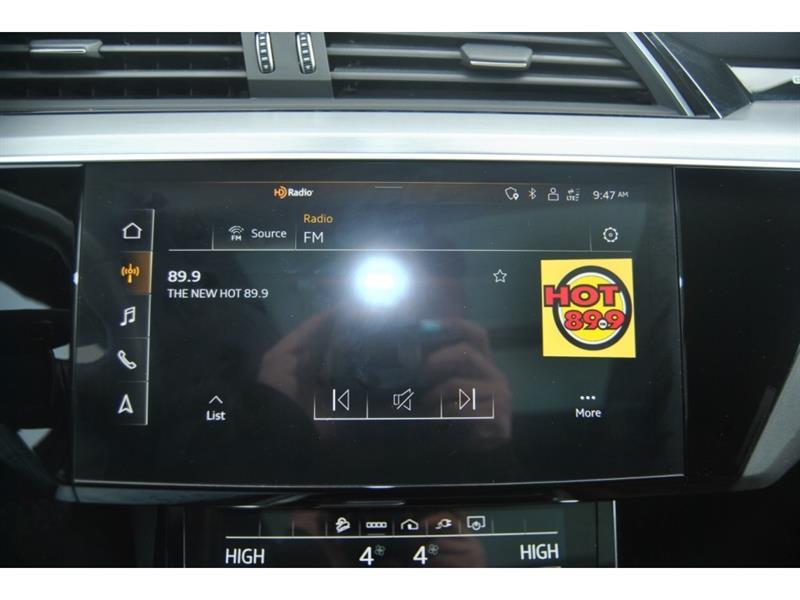 2022 Audi E-Tron - Image 21