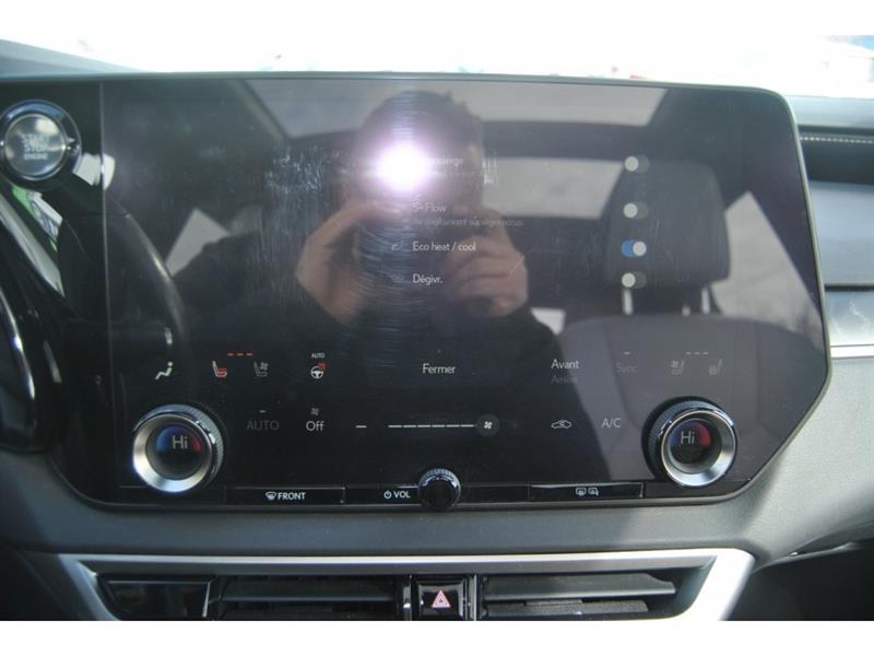 2023 Lexus RX - Image 21