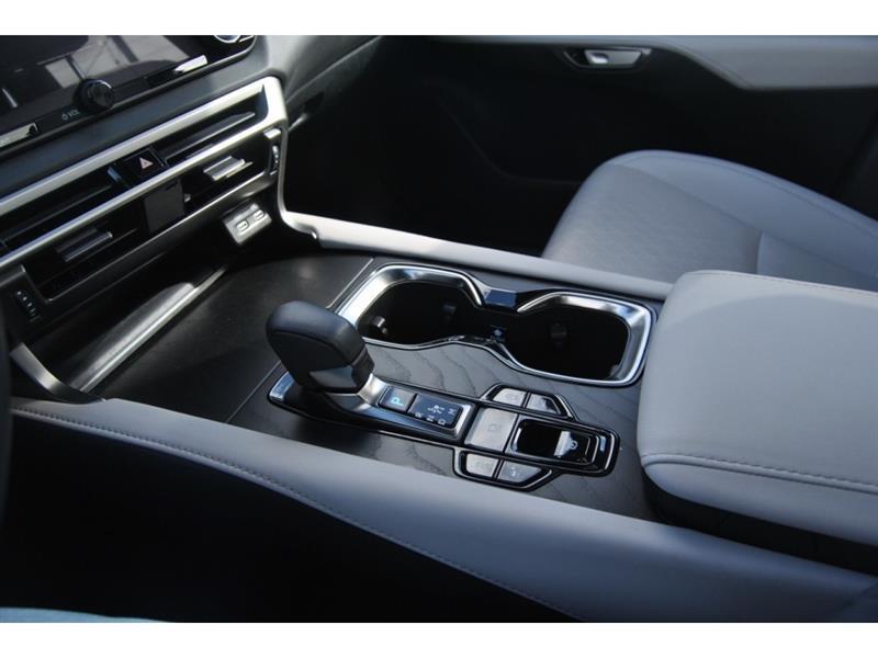 2023 Lexus RX - Image 22