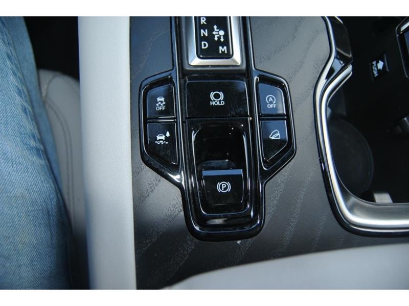 2023 Lexus RX - Image 23