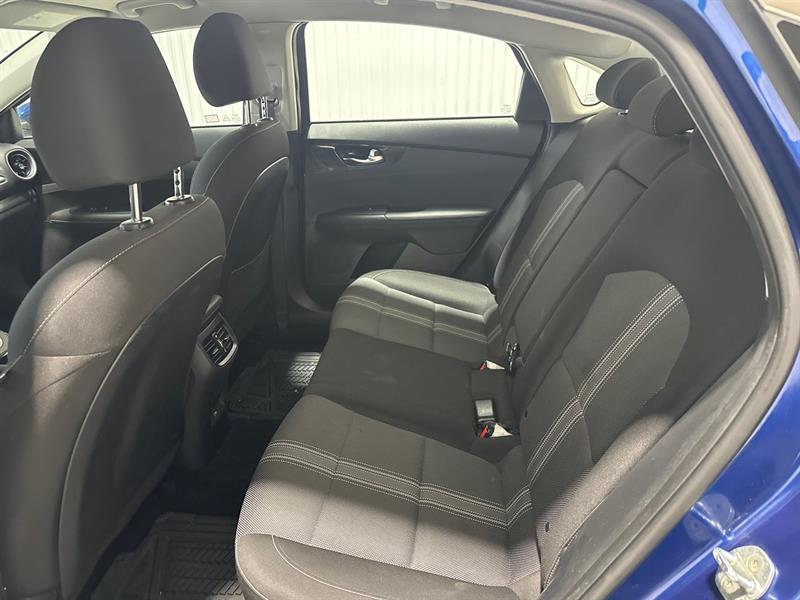 2023 Kia Forte - Image 11
