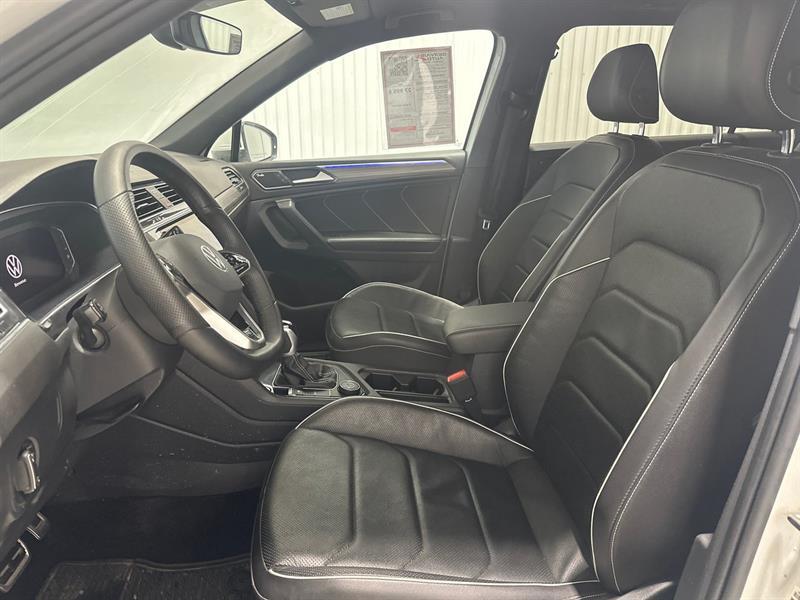 2022 Volkswagen Tiguan - Image 10