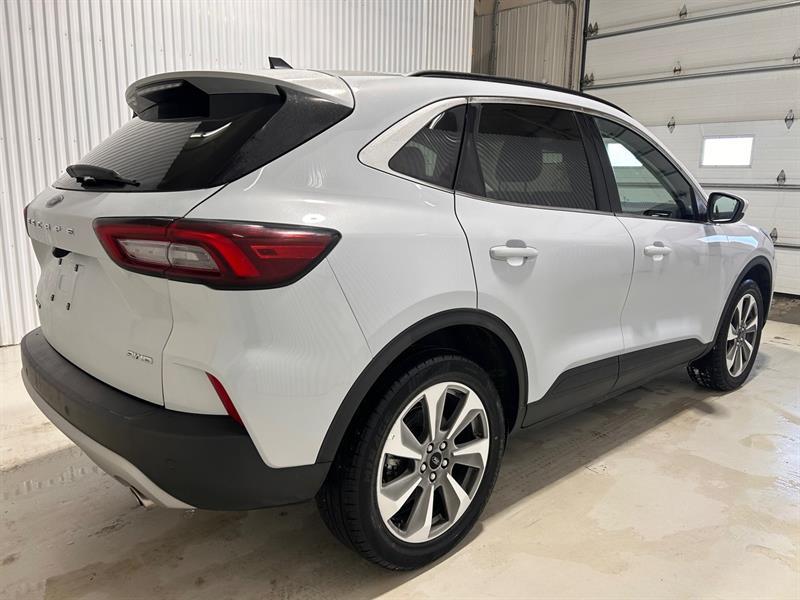 2025 Ford Escape - Image 7