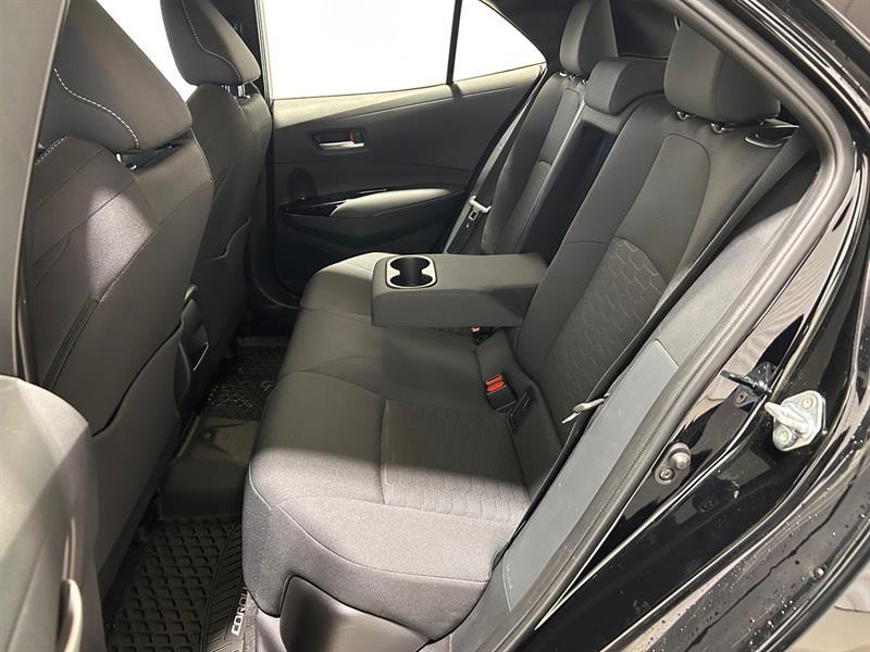 2025 Toyota Corolla - Image 16