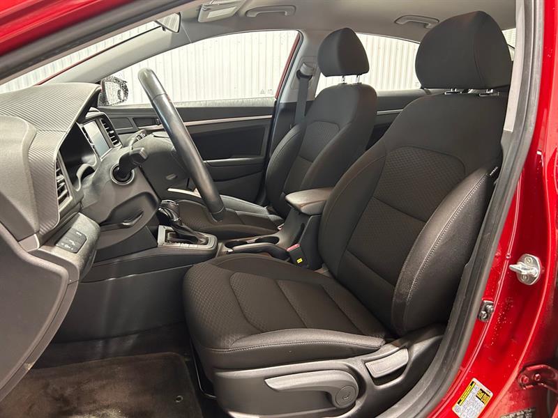 2020 Hyundai Elantra - Image 14