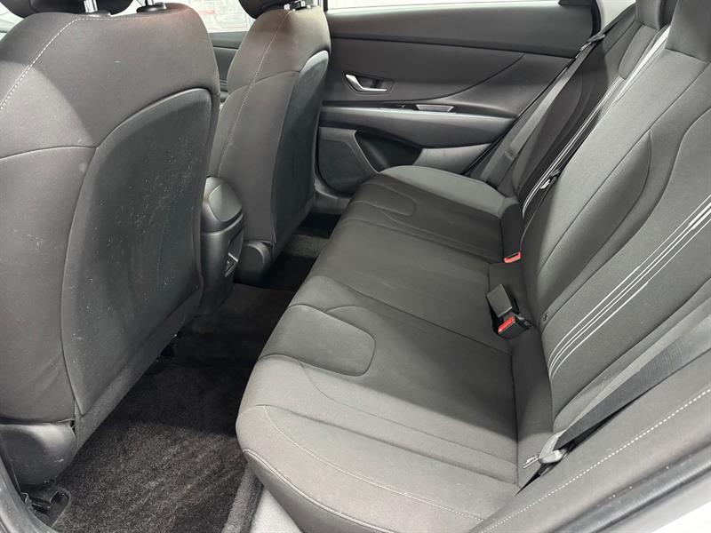 2024 Hyundai Elantra - Image 14