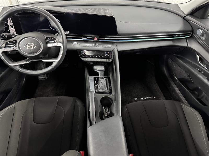 2024 Hyundai Elantra - Image 18