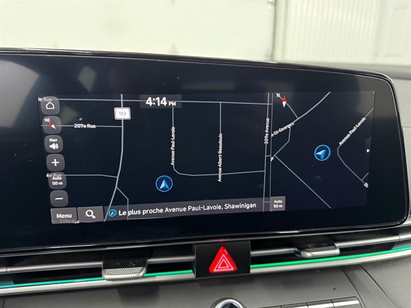 2024 Hyundai Elantra - Image 24