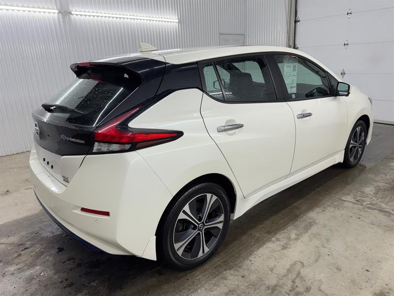 2022 Nissan Leaf - Image 5