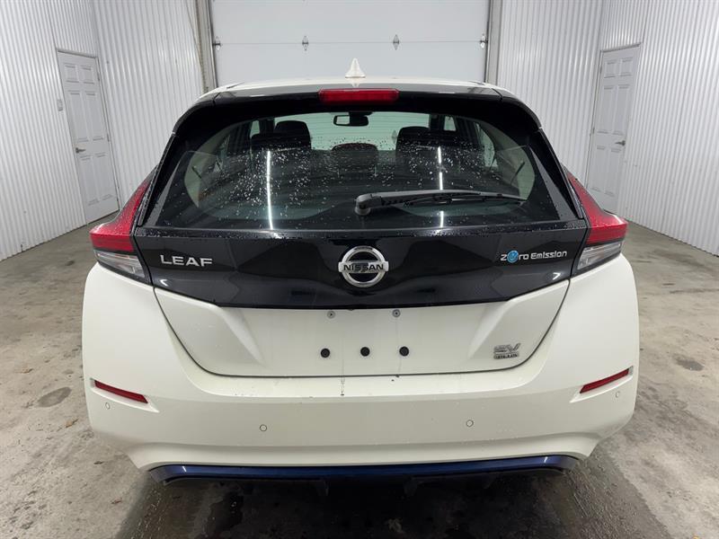 2022 Nissan Leaf - Image 8