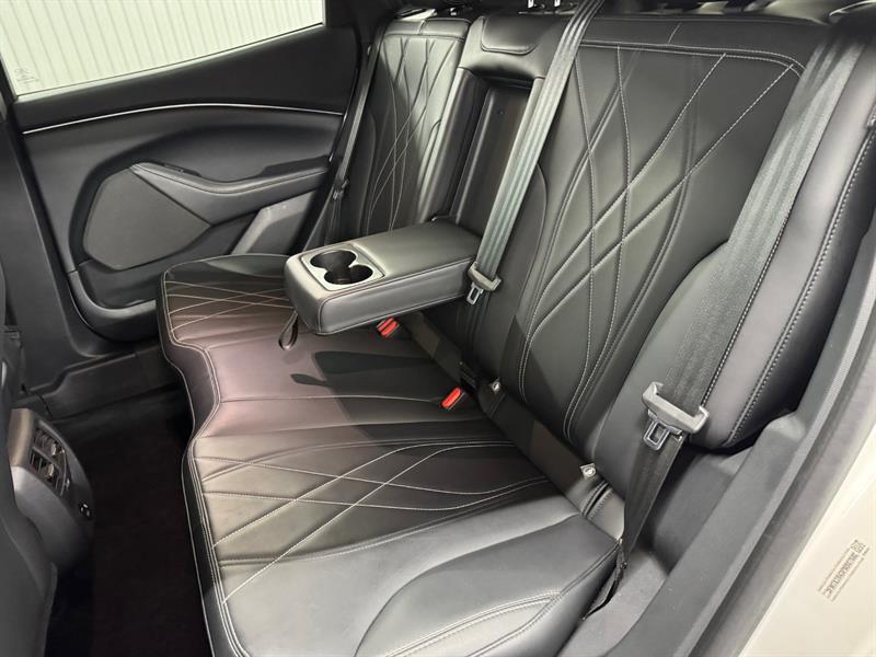 2023 Ford Mustang - Image 23