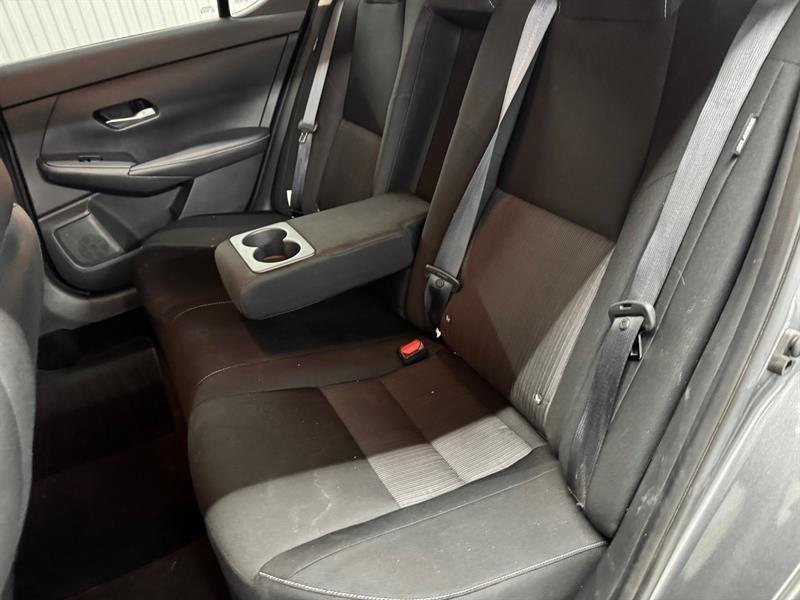 2022 Nissan Sentra - Image 19