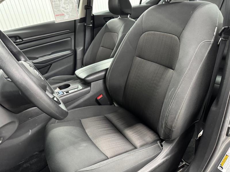 2024 Nissan Altima - Image 13