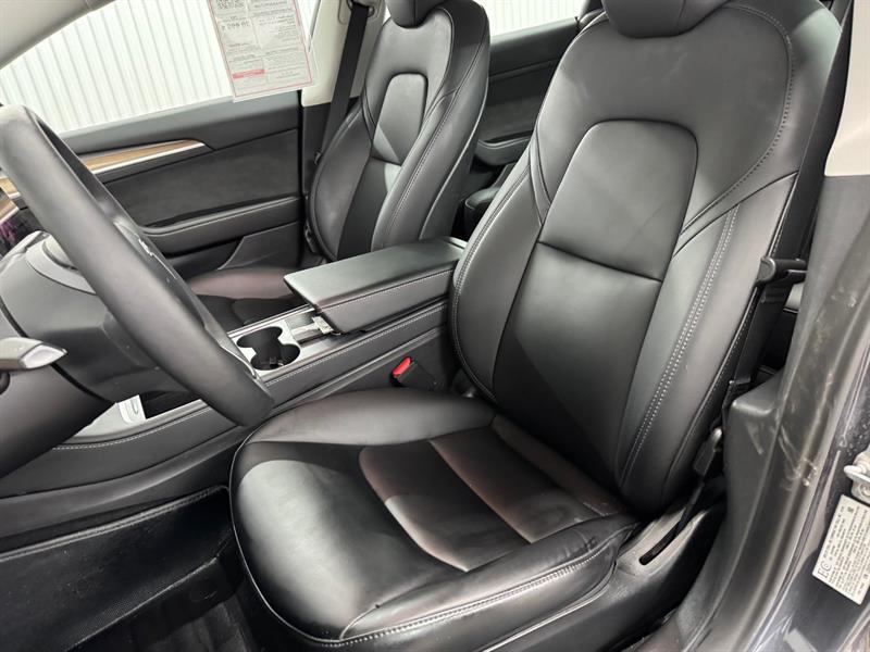 2023 Tesla Model 3 - Image 15