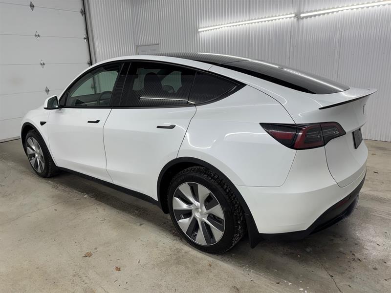 2024 Tesla Model Y - Image 4