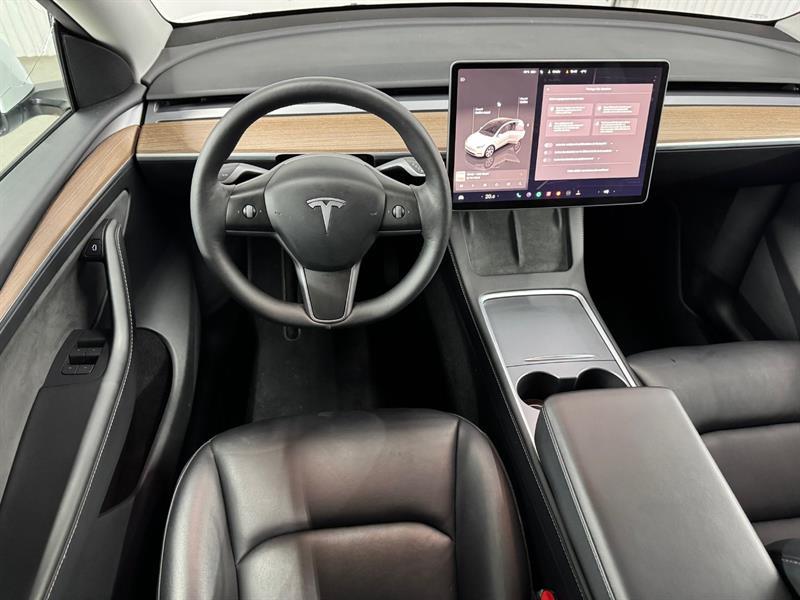 2024 Tesla Model Y - Image 12