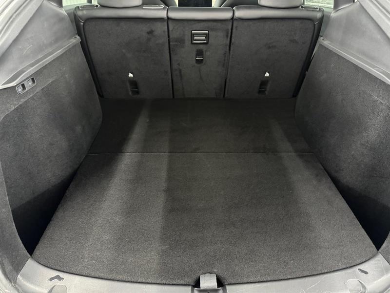 2024 Tesla Model Y - Image 14