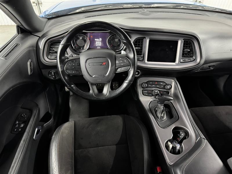 2023 Dodge Challenger - Image 17