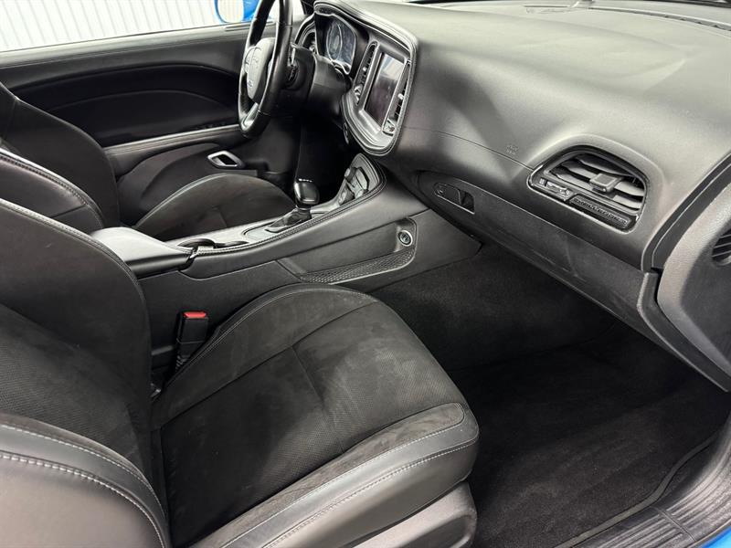 2023 Dodge Challenger - Image 20