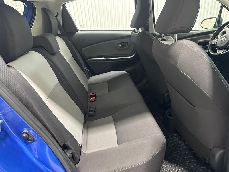 2018 Toyota Yaris - Image 15