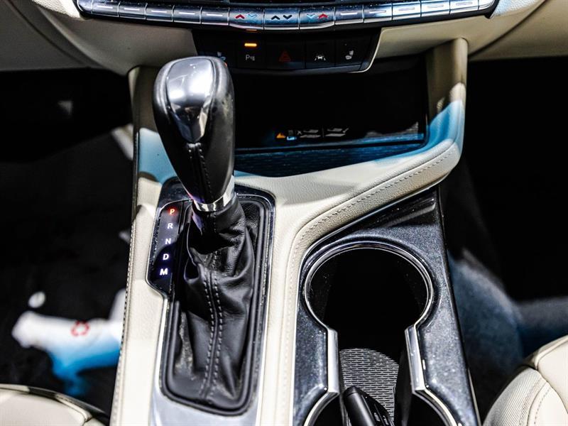 2022 Cadillac CT4 - Image 25