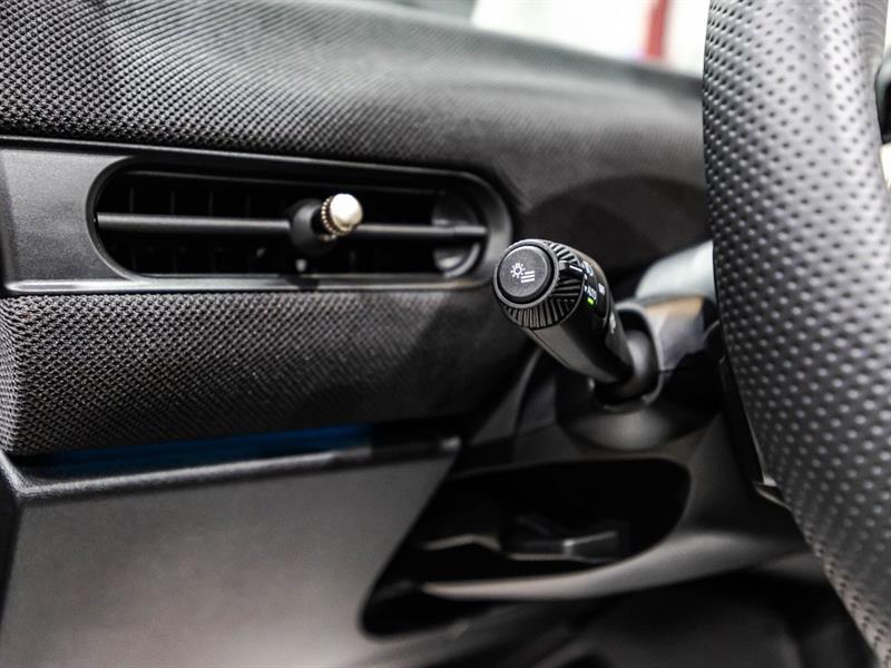 2025 Mini Convertible - Image 20