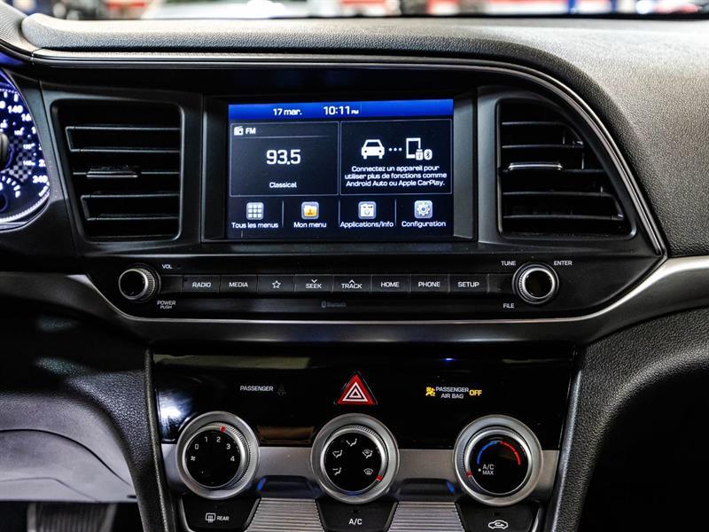 2020 Hyundai Elantra - Image 22