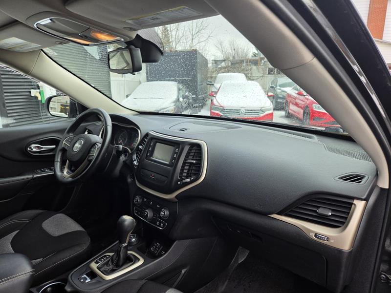 2014 Jeep Grand Cherokee - Image 10