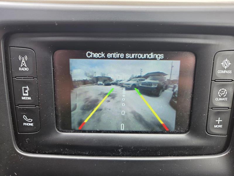 2014 Jeep Grand Cherokee - Image 23