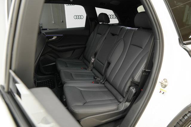audi Q7 2025 - 25