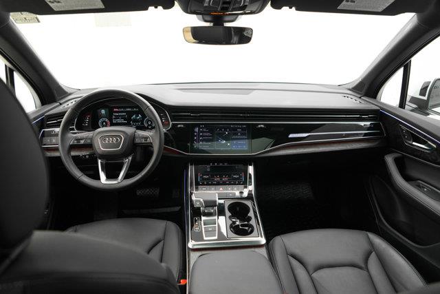 audi Q7 2025 - 27
