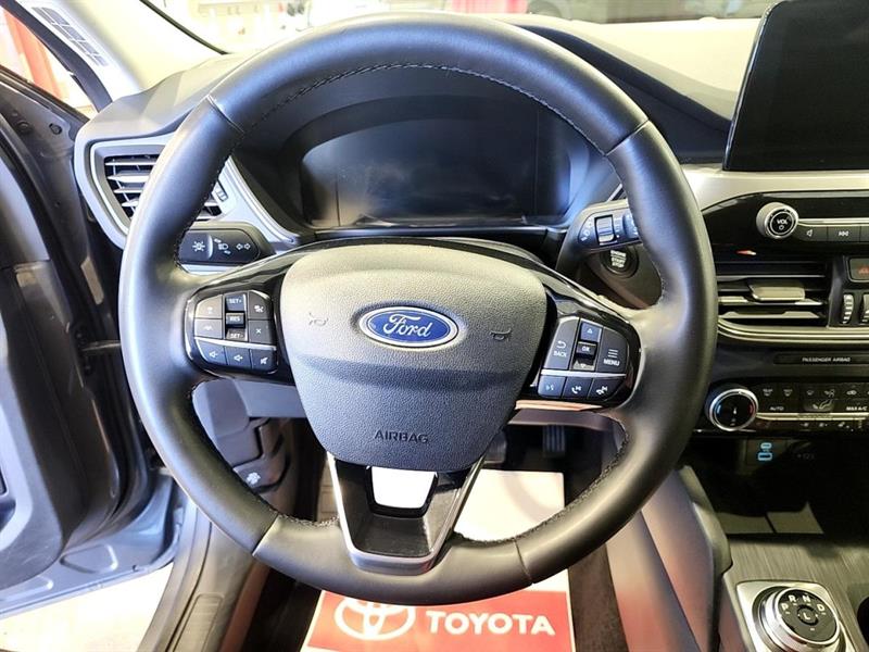 ford Escape Hybride 2022 - 11