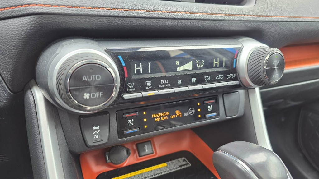toyota RAV4 2021 - 31