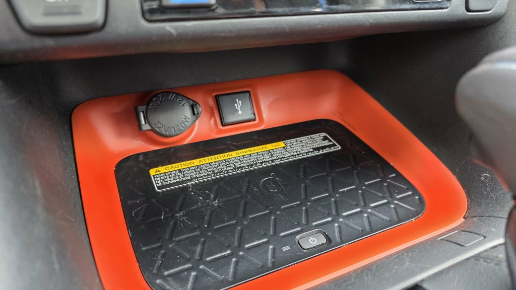 toyota RAV4 2021 - 32