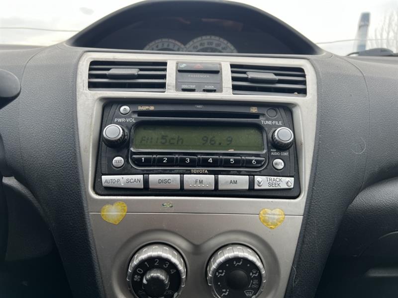 toyota Yaris 2007 - 8