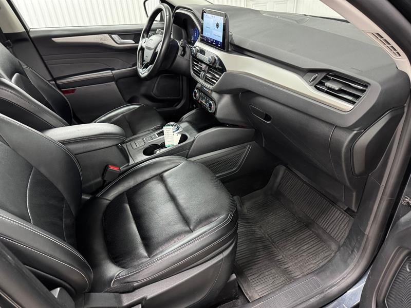 ford Escape 2022 - 17